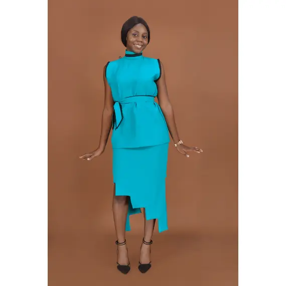 MvseHouse OSAAT set- worn tucked-out